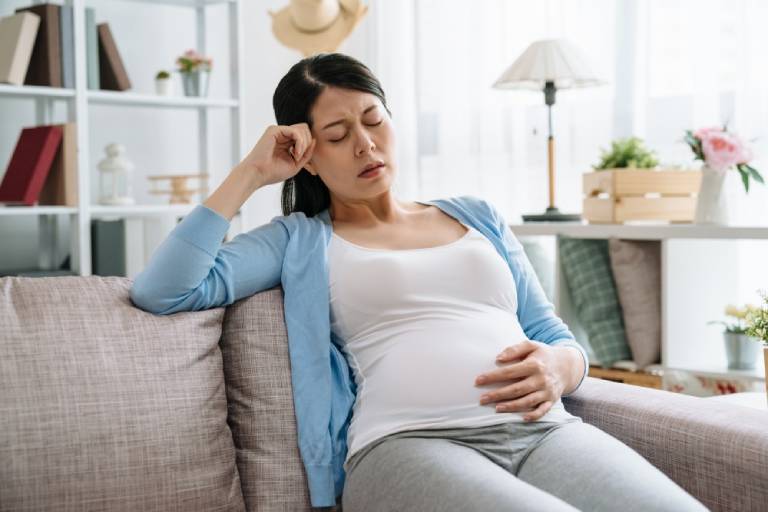 Mẹ bầu bị trầm cảm có ảnh hưởng gì đến thai nhi không?
